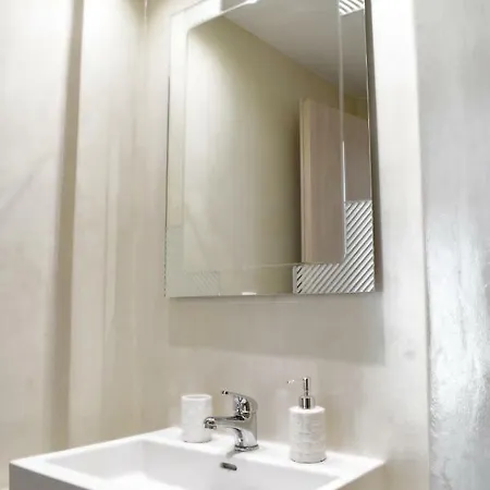 Sea & Sand Suite * Naousa (Paros)