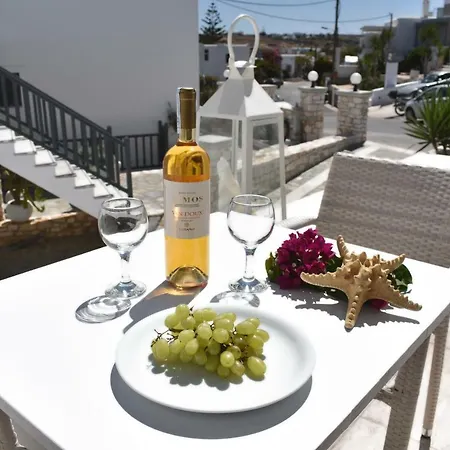 Sea & Sand Suite Naousa (Paros)