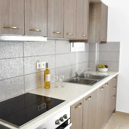 Sea & Sand Suite * Naousa (Paros)
