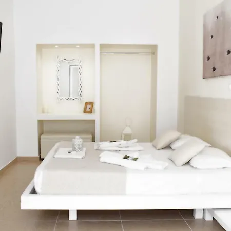 Holiday home Sea & Sand Suite Naousa (Paros)